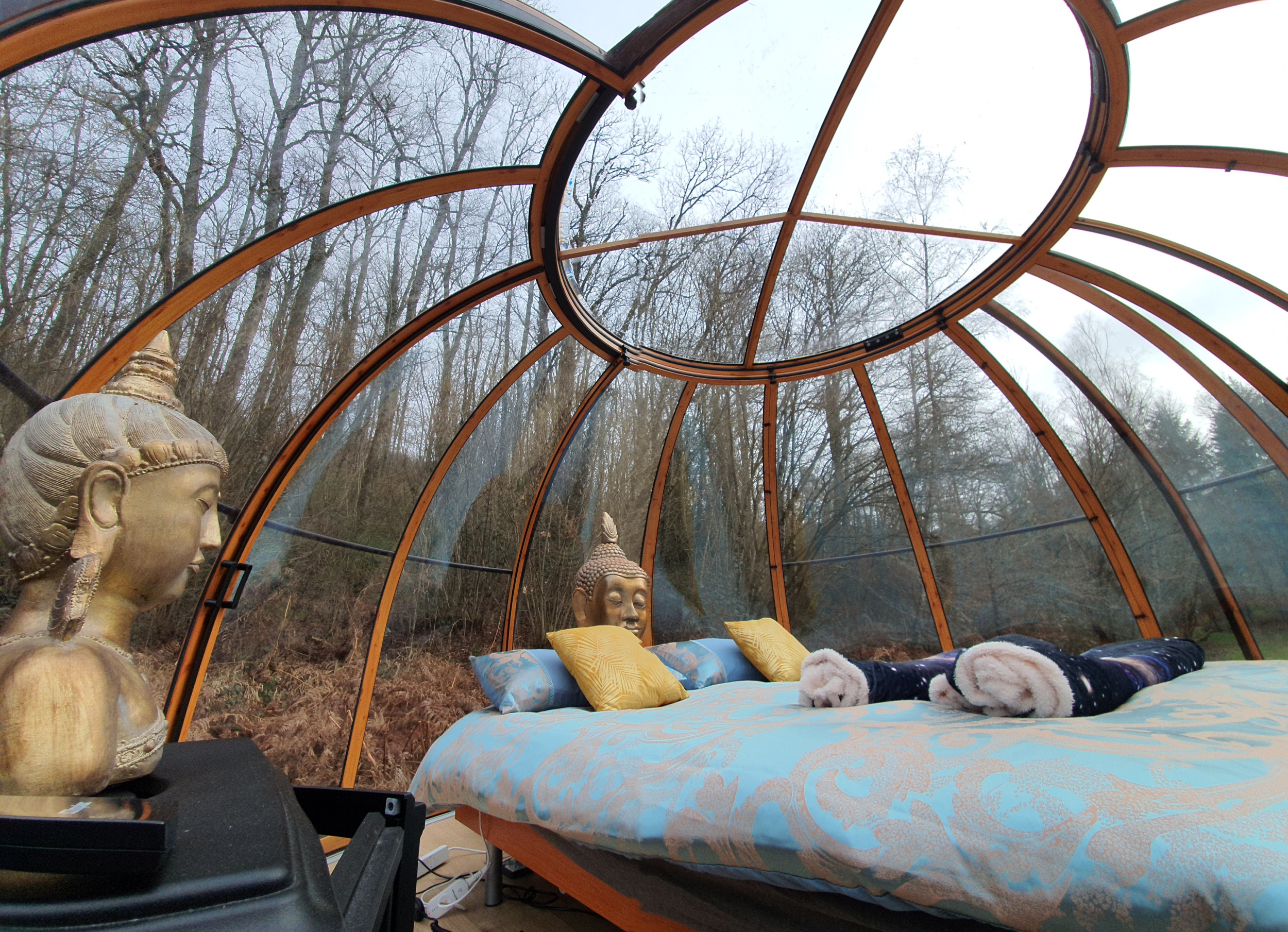 Magie en Bulles – Dôme en Ciel (Saint-Saud-Lacoussière, Dordogne)